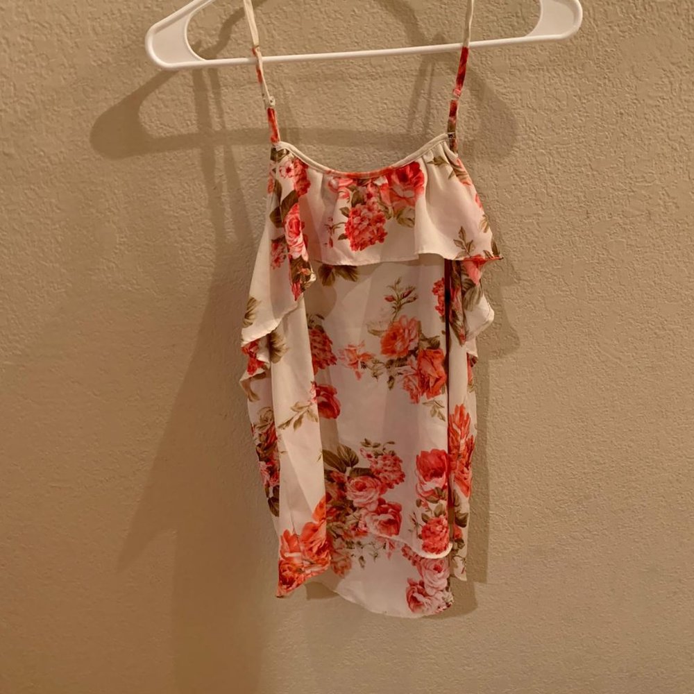 charming charlie, rose tank top, size medium